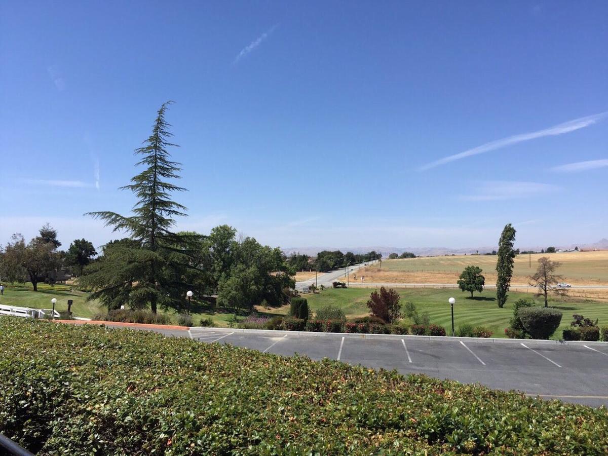 Ridgemark Golf Club And Resort Hollister Bagian luar foto